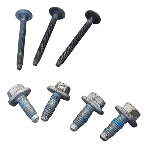 Jogo Parafuso Suporte Estepe Calço Saveiro 2017 A 2023