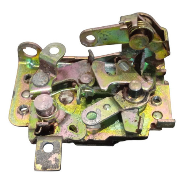 Fechadura Manual Dianteira Direita Kadett Ipanema 52251644