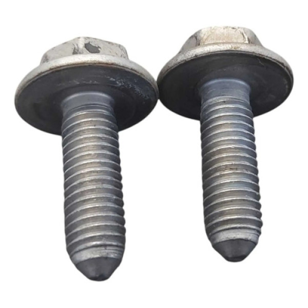 Par Parafuso Chapa Fixação Catalisador Saveiro 2017 A 2023