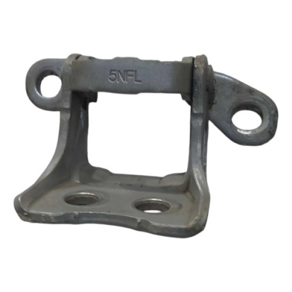 Dobradiça Porta Dianteira Esquerda Baixo Hr-v 2014 A 2018