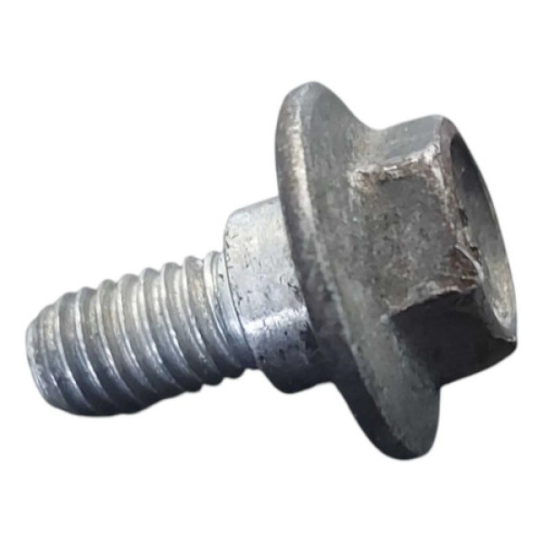 Parafuso Carenagem Lateral Esquerda Cg Start 160 2017 A 2022