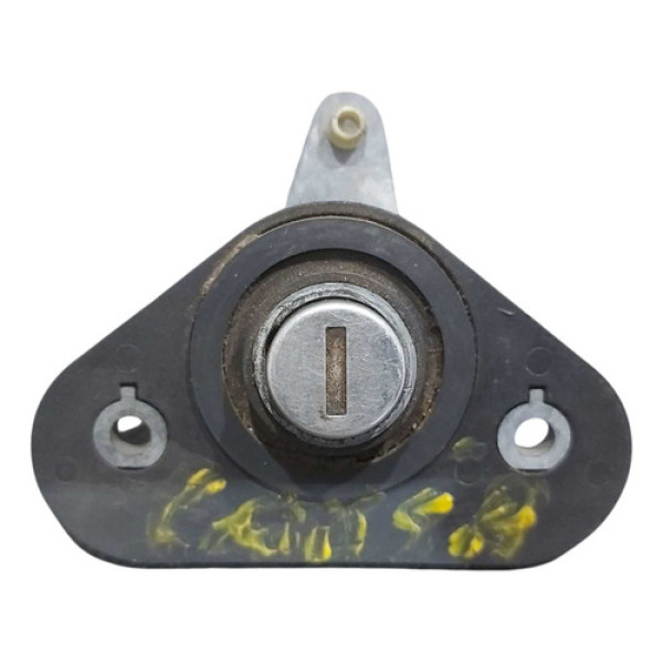 Cilindro Tampa Mala Traseira Corsa Montana 2002 2003 A 2012