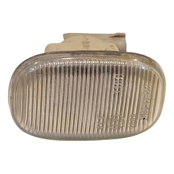 Pisca Seta Paralama Esquerdo Corolla 2003 A 2008 Prateado