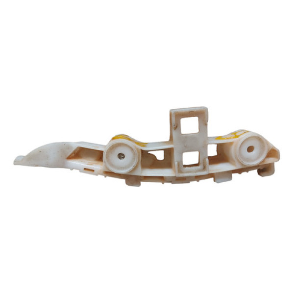 Guia Parachoque Dianteiro Direito Gol Saveiro Voyage G6