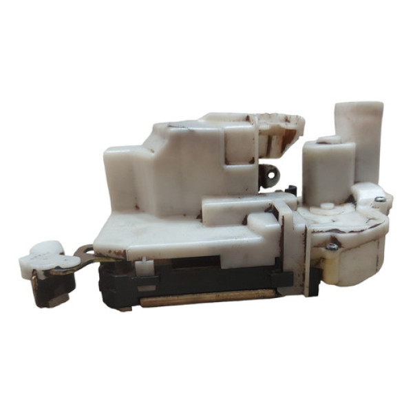  Fechadura Porta Traseira Direita Celta 4p 2000 2001 A 2006