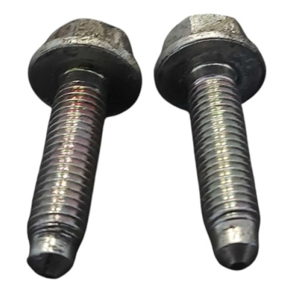 Par Parafuso Cilindro Aux Embreagem Saveiro 2017 A 2023