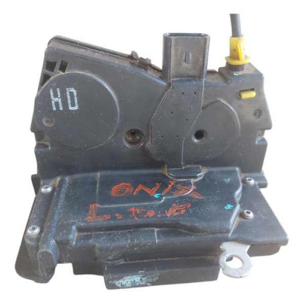 Fechadura Porta Diant Dir Onix Prisma Cobalt Até 19 Spin 12/