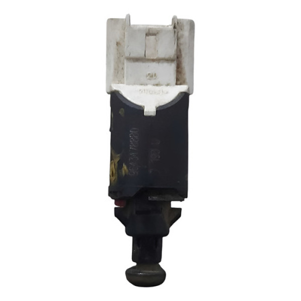 Interruptor Luz Freio Sandero Logan Megane 8200168238