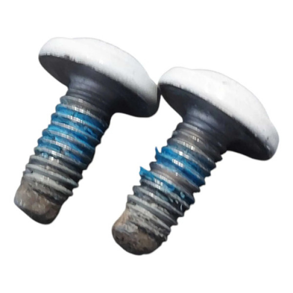 Par Parafuso Tampa Combustivel Saveiro 2017 A 2023