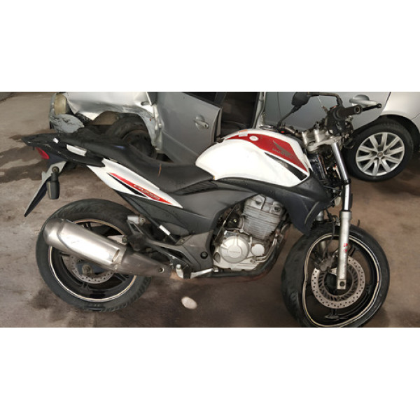 Moto Para Retirada De Peças Cb 300r 2011 2012