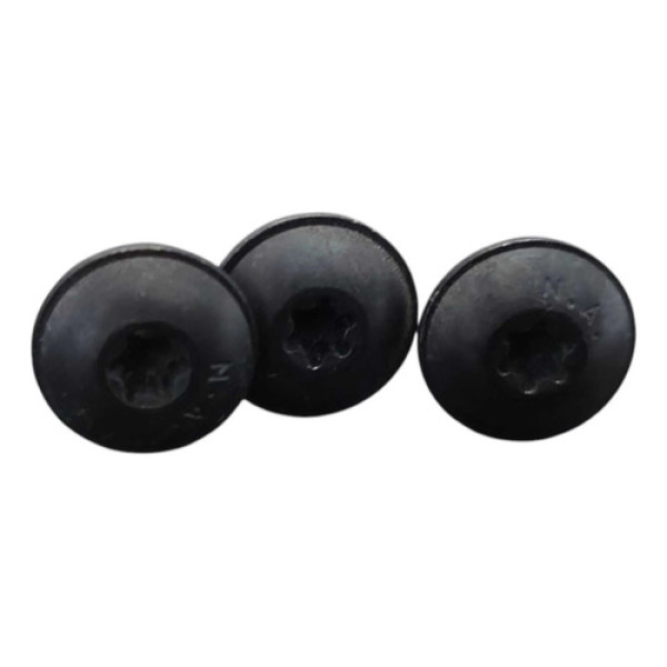 Jogo Parafuso Guia Parachoque Traseiro Esque Saveiro 17 A 23