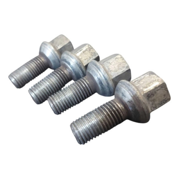 Jogo Parafuso Roda Saveiro G6 G7 G8 2017 2018 2019 A 2023