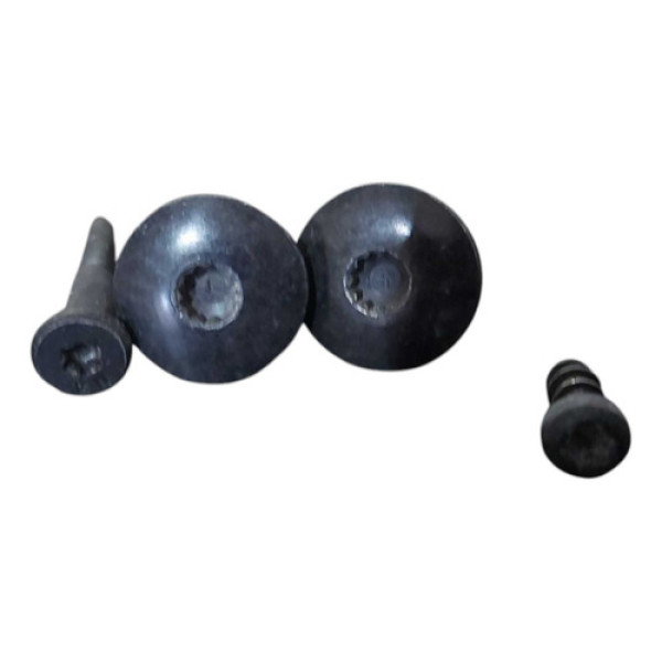 Jogo Parafuso Tranca Porta Diantei Esquer Polo Track 18 A 24 Prateado