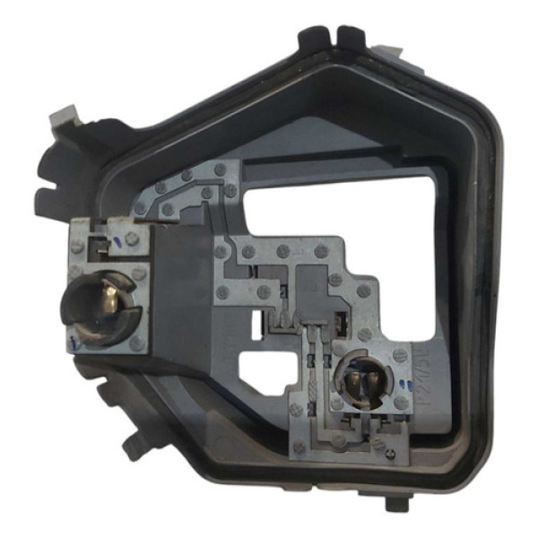 Circuito Soquete Lanterna Traseira Esquerda Voyage G6 G7 G8