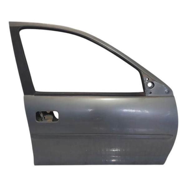 Porta Dianteira Direita Corsa Classic 1996 1997 1998 A 2002 Dianteira Dir /