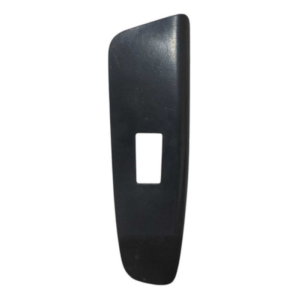 Acabamento Botao Dianteiro Direito Stilo 2003 2004 A 2011